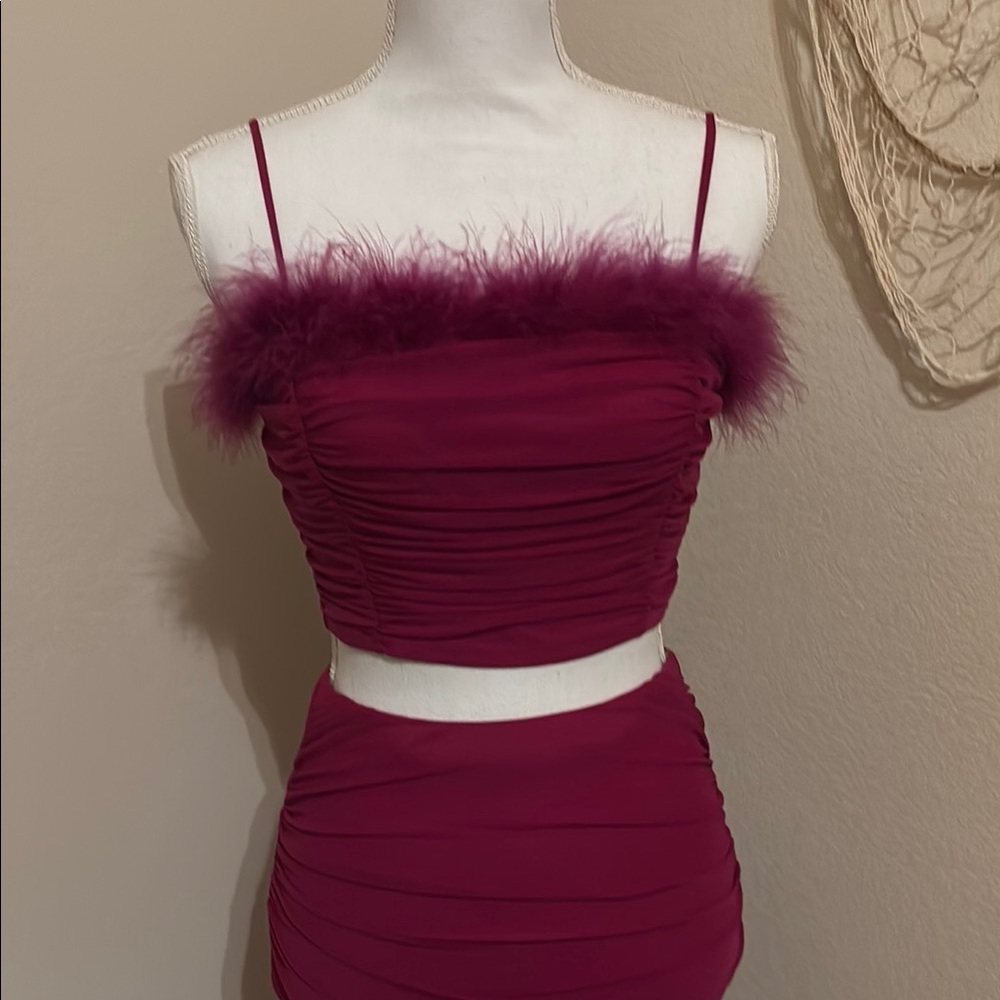 Fun and Flirty Burgundy Skirt Set - Picture 10 of 11